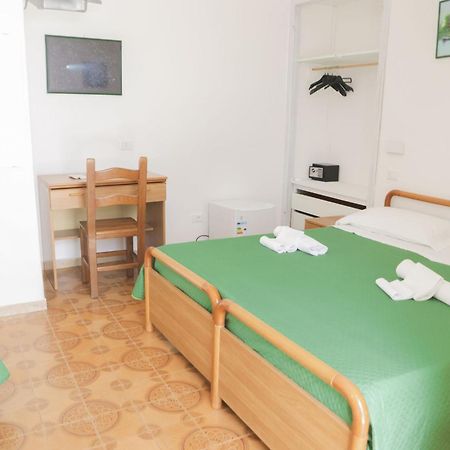 Hotel Cesotta Forio  Bagian luar foto