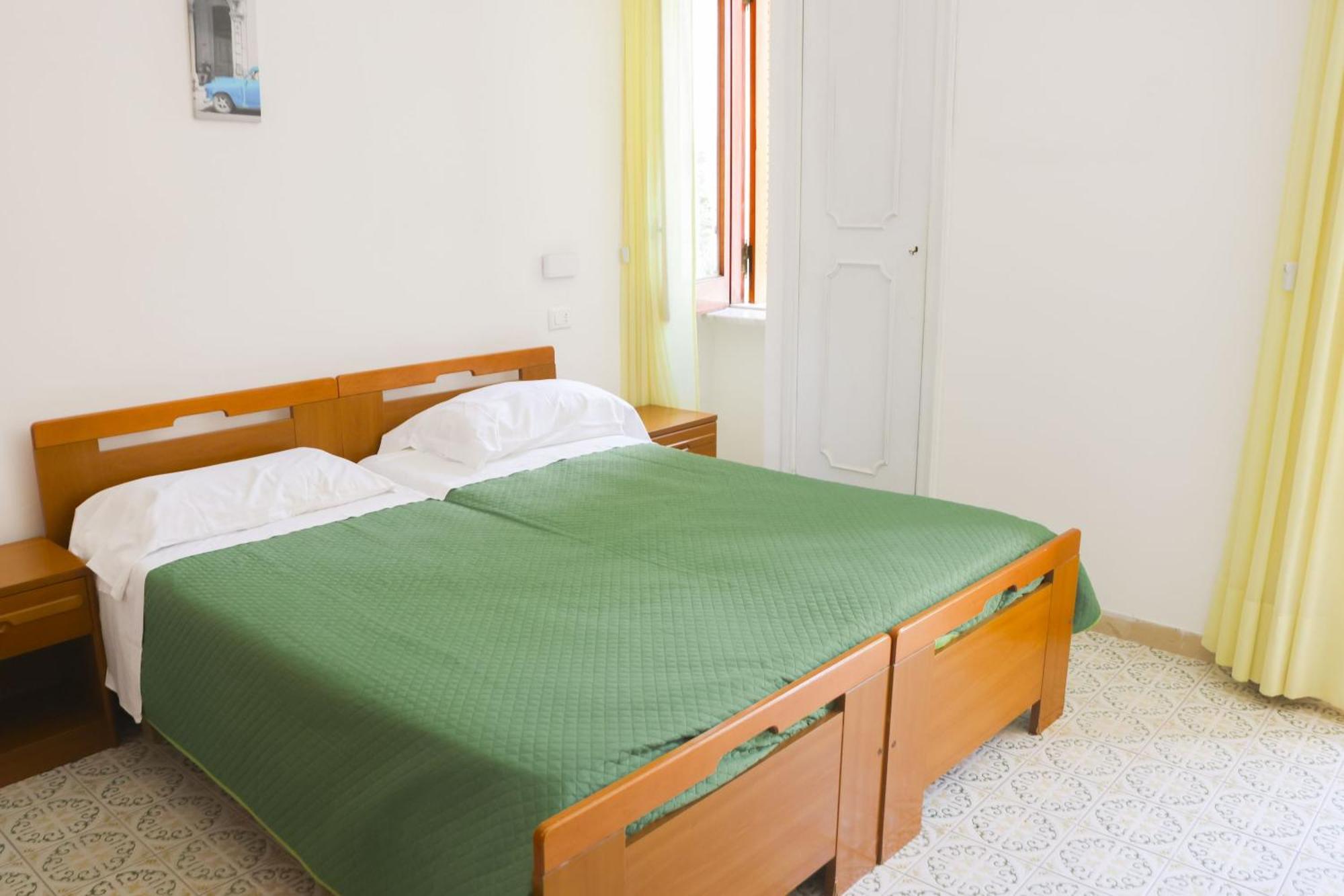 Hotel Cesotta Forio  Bagian luar foto