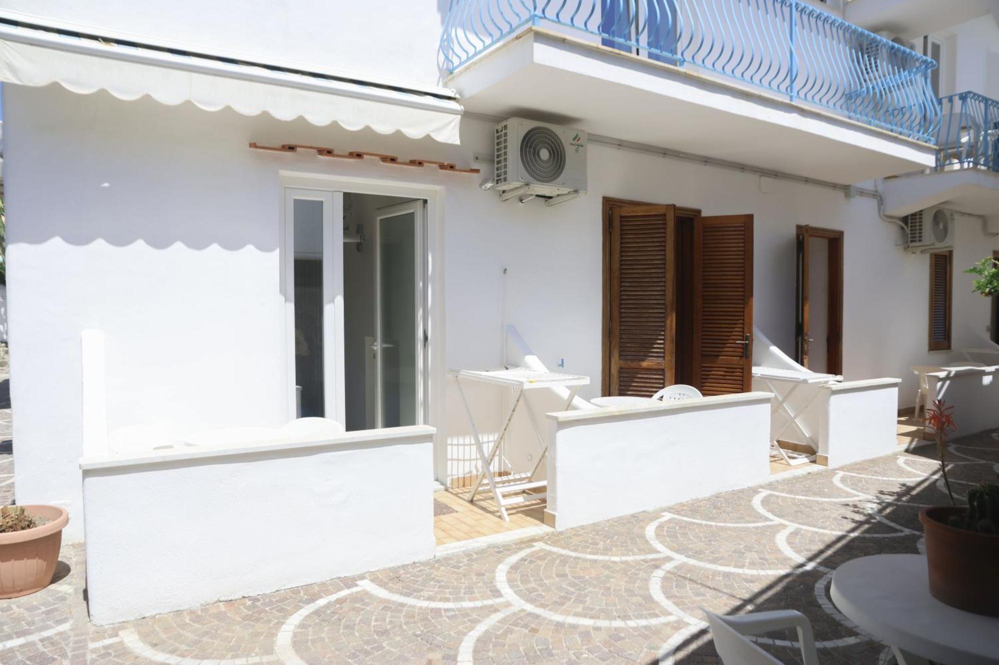 Hotel Cesotta Forio  Bagian luar foto