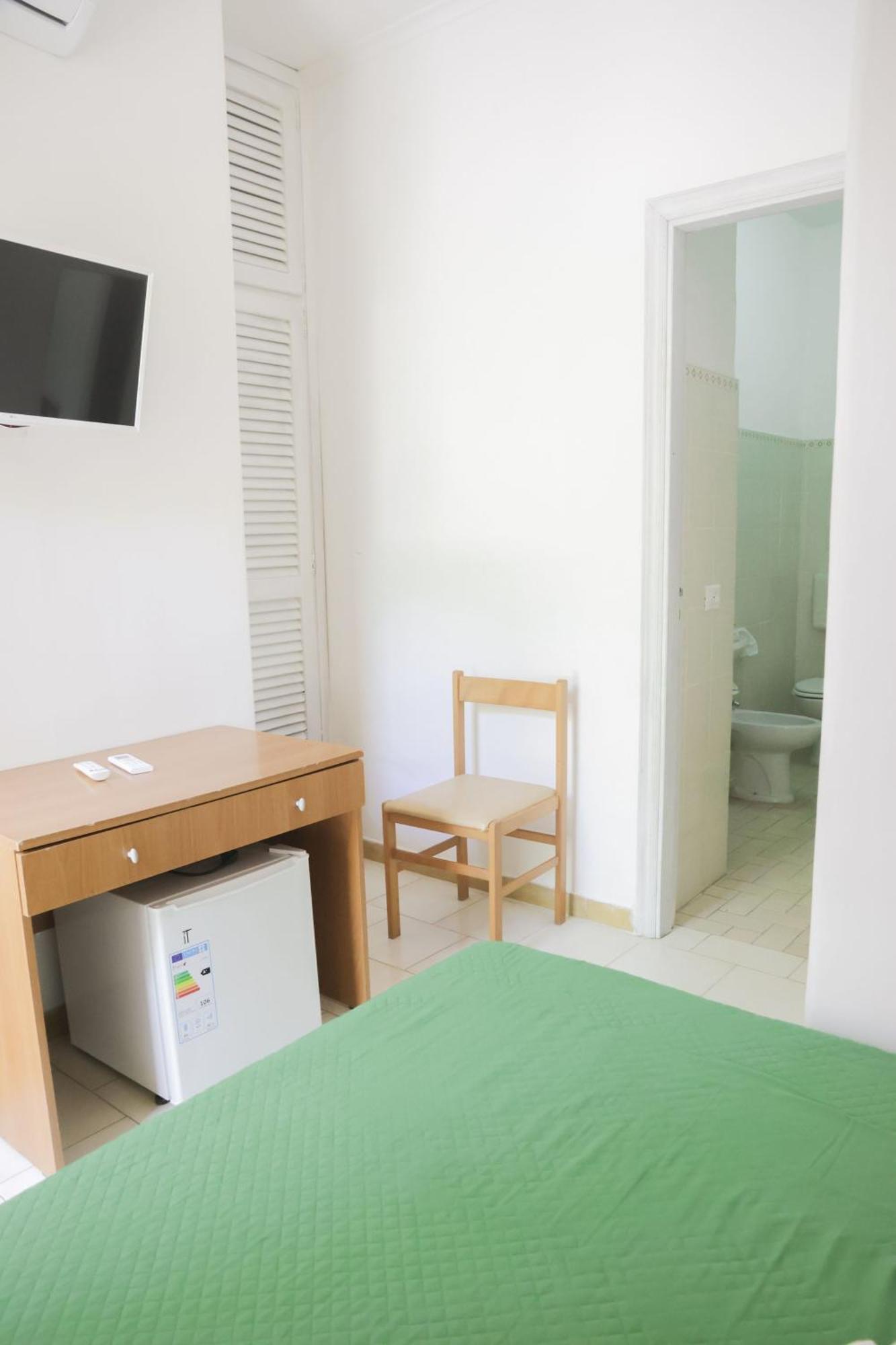 Hotel Cesotta Forio  Bagian luar foto