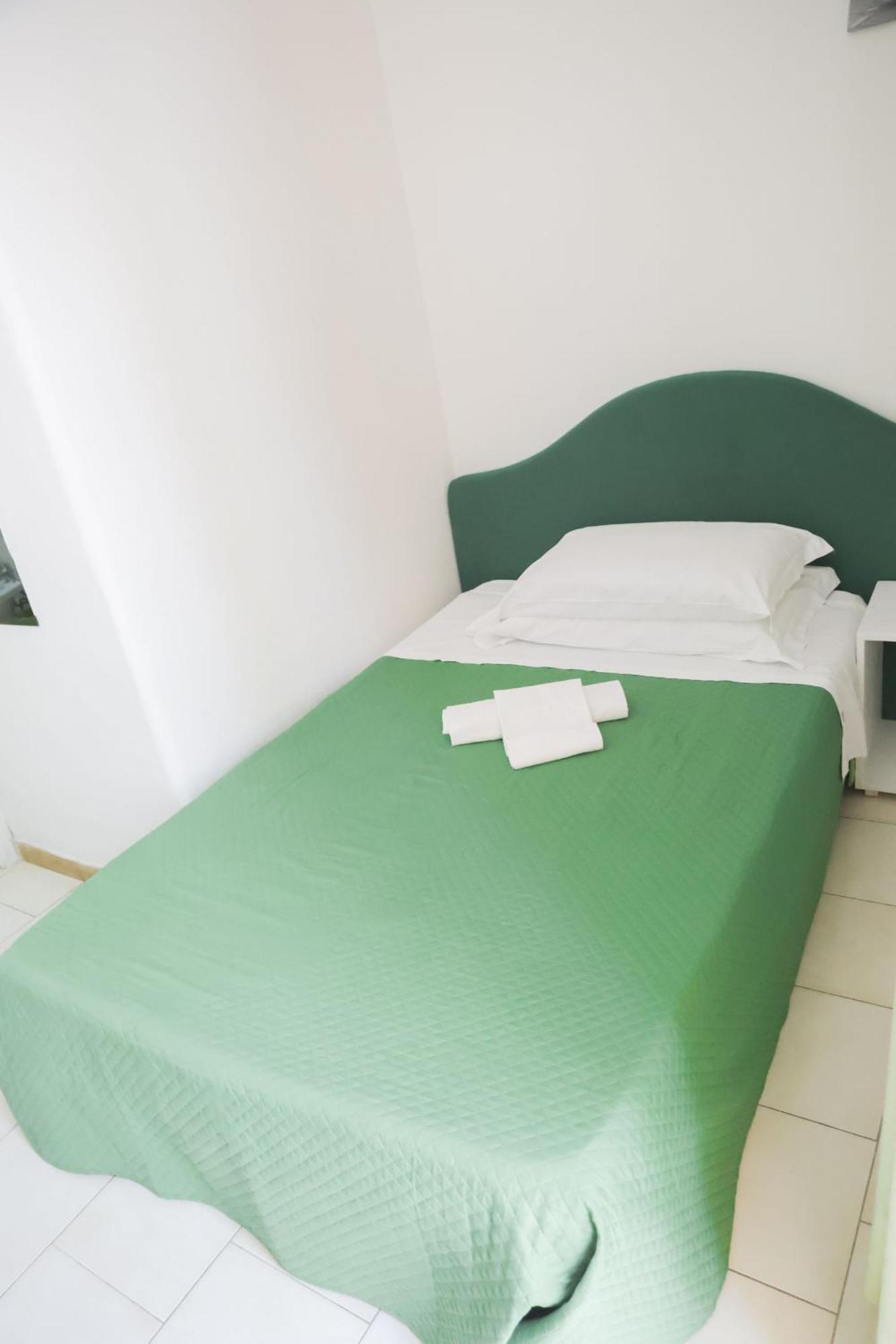Hotel Cesotta Forio  Bagian luar foto