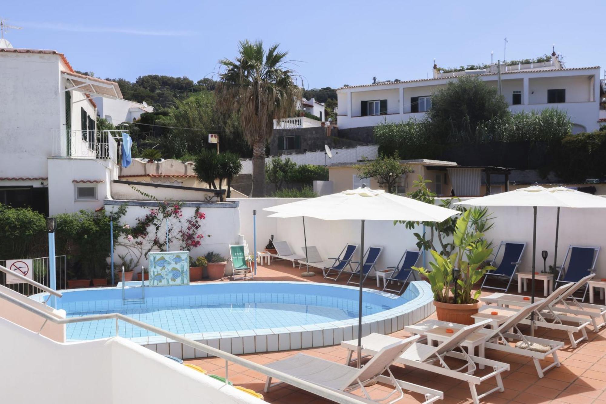 Hotel Cesotta Forio  Bagian luar foto
